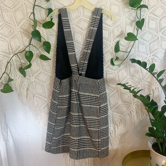 Plaid overall dress - Picture 3 of 3